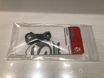 SILCA Forcellino cambio Shimano in titanio TREK