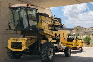 Mietitrebbia new holland al 1540 clayson