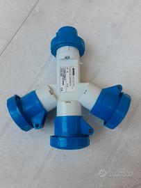 Gewiss GW64024-Presa multipla accoppiatore