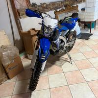 Moto Yamaha wr 250 4 tempi