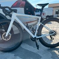 Specialized S-Works Tarmac SL8 - SRAM Red eTap AXS