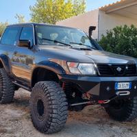 Nissan patrol gr y61 