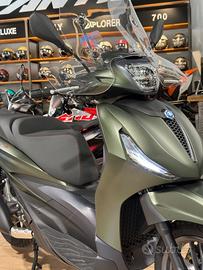 Piaggio Beverly 300 S Hpe 2024