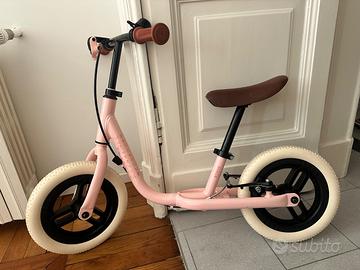 B twin senza pedali Rosa Decathlon