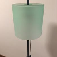 Lampada da terra iTre vetri di Murano con tavolino