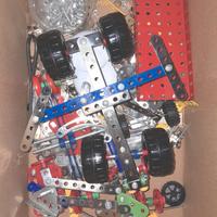 gioco costruzioni in metallo