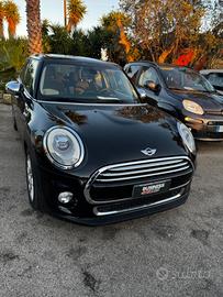 Mini 1.5 One D Business XL