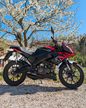 Aprilia Tuono 125