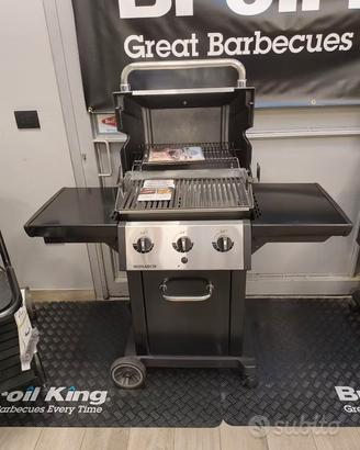 Barbecue a gas BROIL KING modello MONARCH 320