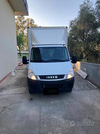 Furgone iveco daily