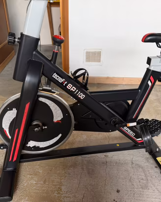 Spin bike tecnofit