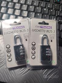 due lucchetti a combinazione