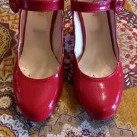 scarpa rossa con tacco