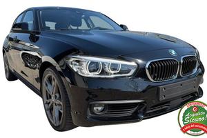 BMW 118 i 5p. Sport Automatica Led Navi