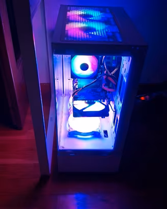 Pc Gaming i7 Xeon 16 GB SSD RX 570 8 GB