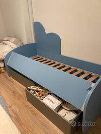 Lettino per bambini celeste