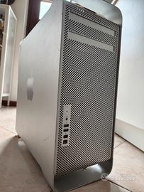 MacPro 1,1 (portato a 2,1) Apple
