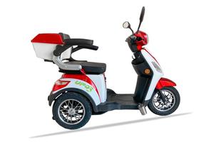 Scooter a tre ruote per anziani e disabili