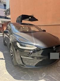 tesla X plaid 1020cv
