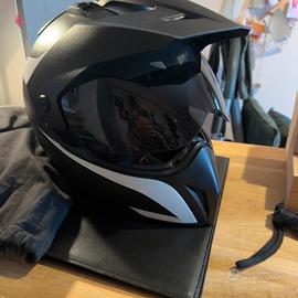 Casco Enduro BMW