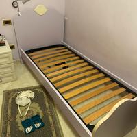 letto singolo per ragazza