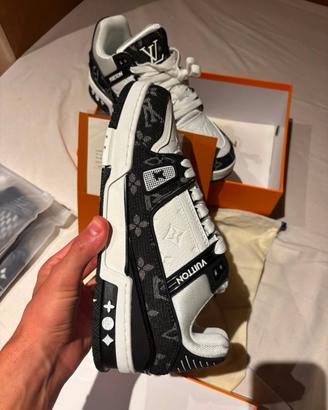 Louis Vuitton Trainer numero 44