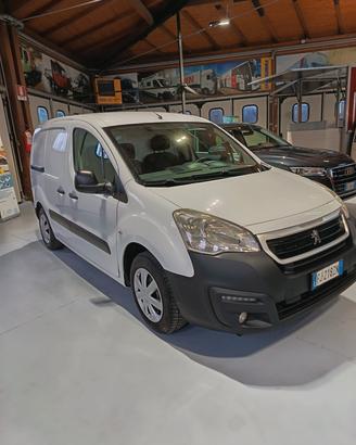 Peugeot 1.6 hdi Isotermico