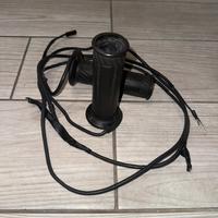 Manopole T MAX 560 2022/2024