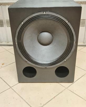 subwoofer 18" 46cm