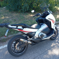 Honda integra 700 S
