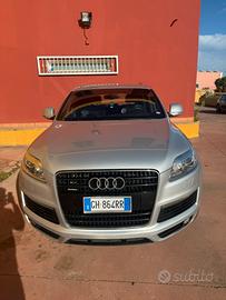 Audi Q7sline