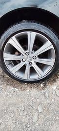 gomme Bridgestone ,più cerchi in lega da 17 pollic