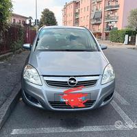 Opel Zafira Grigia 2009