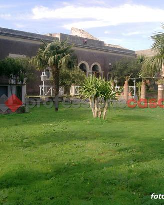 Camporotondo Etneo Casale ottocentesco -4