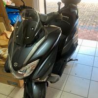 Suzuki Burgman 125 - 2024