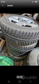 gomme e cerchi in lega Audi 225 /55/16 invernali 