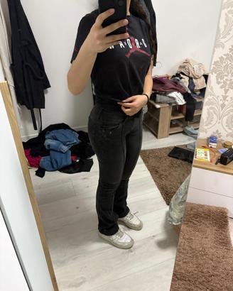 jeans a zampa