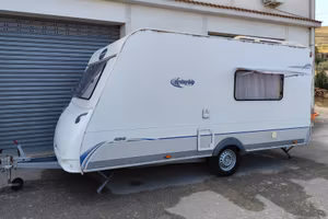 Roulotte Caravelair Antares Luxe 426 - 6 posti