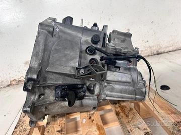 CAMBIO MANUALE COMPLETO PEUGEOT 3008 Serie 9682054