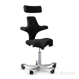 Seduta ergonomica HÅG Capisco 8107 con poggiatesta