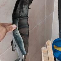 traversa batti cofano 