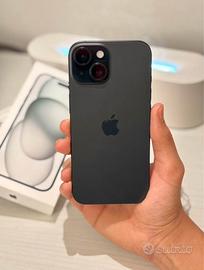Apple iPhone 15 128GB Nero – PARI AL NUOVO