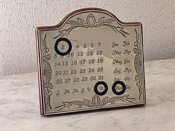 Calendario perpetuo in argento