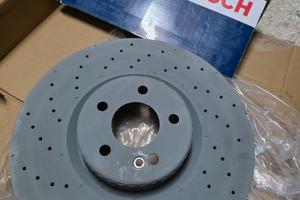 Coppia dischi freno BOSCH - Mercedes GLC (X253) 