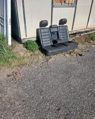 sedili posteriori touareg r5 2004