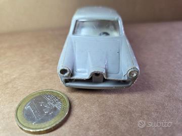 Politoys n. 39 - Alfa Romeo 2000 Berlina