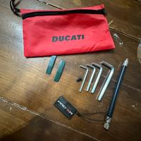 Monopattino elattrio ducati pro 3