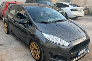 Fiesta st line