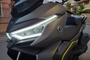 Voge sr4 max 