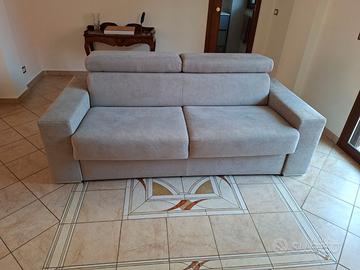 DIVANO LETTO COME NUOVO